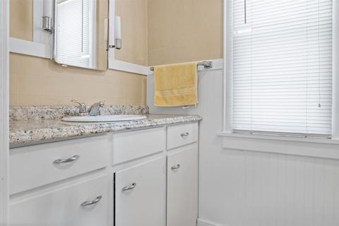 801 W College Ave, Normal, IL 61761 photo 9