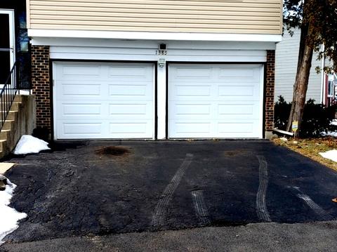 1385 Nantucket Ct, Hoffman Estates, IL 60192 photo 3