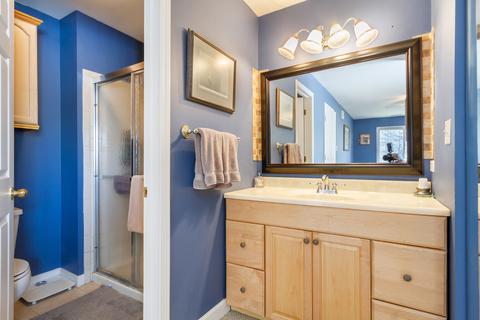 702 Crescent Ct #A2, Bartlett, IL 60103 photo 11
