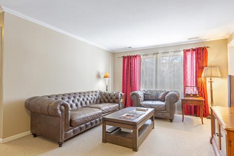 702 Crescent Ct #A2, Bartlett, IL 60103 photo 4