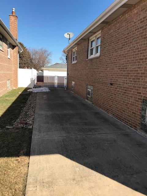 2712 E 96th Pl, Chicago, IL 60617 photo 15
