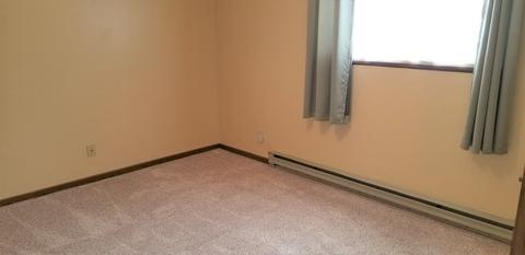 509 Jenkran St #8, Morrison, IL 61270 photo 10