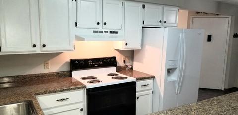 509 Jenkran St #8, Morrison, IL 61270 photo 2