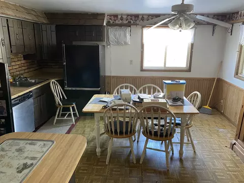 108 W 4th St, Spring Valley, IL 61362 photo 7