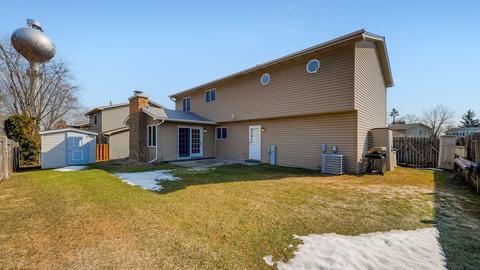 1390 Gloucester Ct, Hoffman Estates, IL 60192 photo 26