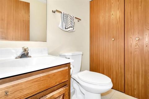 777 W Appletree Ln, Bartlett, IL 60103 photo 24