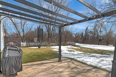 777 W Appletree Ln, Bartlett, IL 60103 photo 25