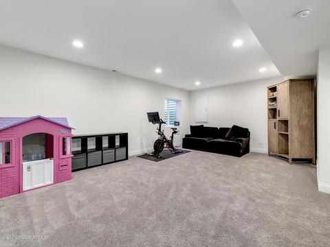 525 W 3rd St, Elmhurst, IL 60126 photo 31