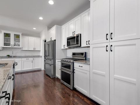 525 W 3rd St, Elmhurst, IL 60126 photo 13