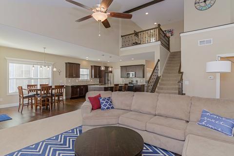 1232 Cake Bread Rd, Normal, IL 61761 photo 2