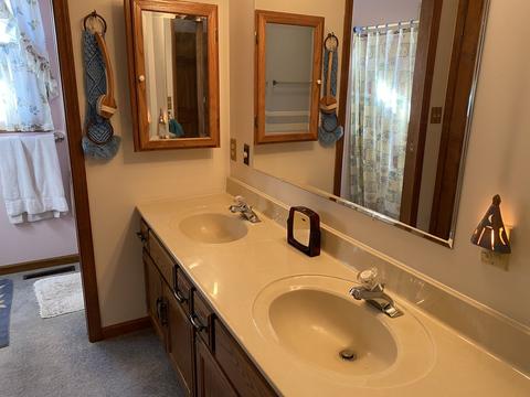 1192 Danforth Dr, Batavia, IL 60510 photo 27