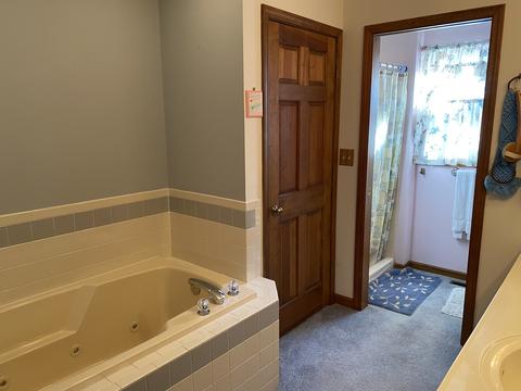 1192 Danforth Dr, Batavia, IL 60510 photo 26