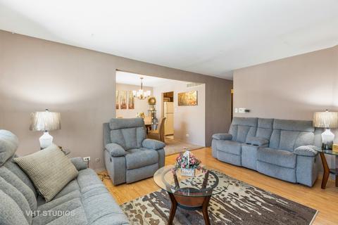 3524 Golfview Dr, Hazel Crest, IL 60429 photo 3