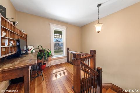 319 E Union Ave, Wheaton, IL 60187 photo 19