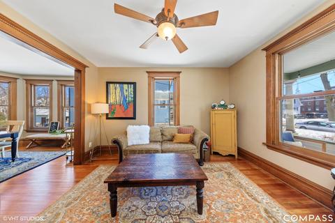 319 E Union Ave, Wheaton, IL 60187 photo 5