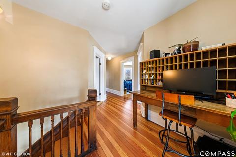 319 E Union Ave, Wheaton, IL 60187 photo 18