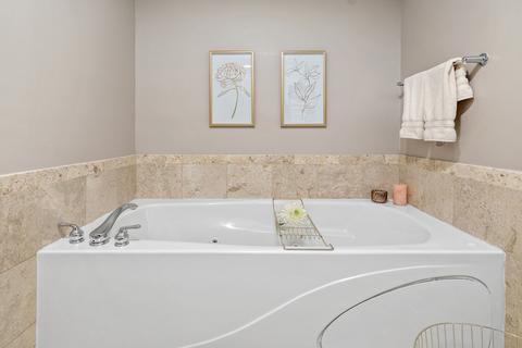 77 E 16th St #3, Chicago, IL 60616 photo 16
