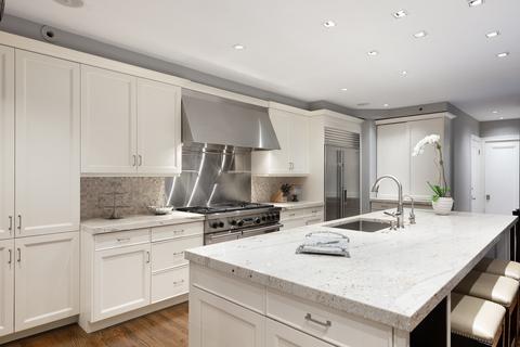 20 E Cedar St #2A, Chicago, IL 60611 photo 10