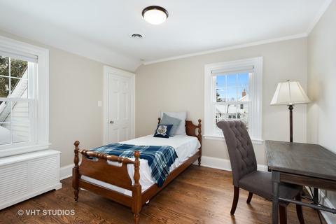 1020 N Main St, Wheaton, IL 60187 photo 16