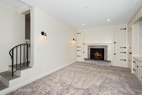 1020 N Main St, Wheaton, IL 60187 photo 10