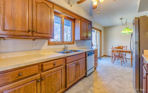 2808 E Indiana Ave, Beecher, IL 60401 photo 12