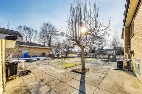 807 E Golfhurst Ave, Mount Prospect, IL 60056 photo 25