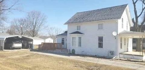 315 E North St, Forrest, IL 61741 photo 2