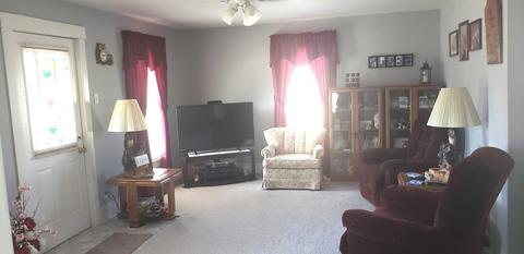 315 E North St, Forrest, IL 61741 photo 4