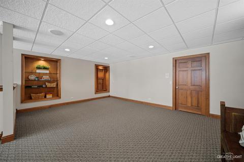 1561 Camden Pl, Wheaton, IL 60189 photo 29