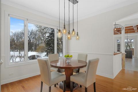1561 Camden Pl, Wheaton, IL 60189 photo 7