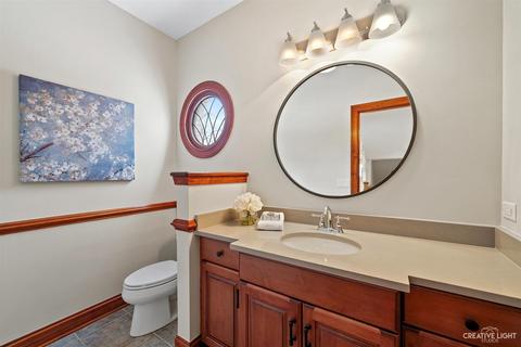 1561 Camden Pl, Wheaton, IL 60189 photo 17