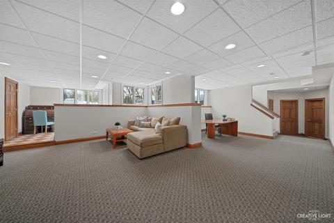 1561 Camden Pl, Wheaton, IL 60189 photo 26