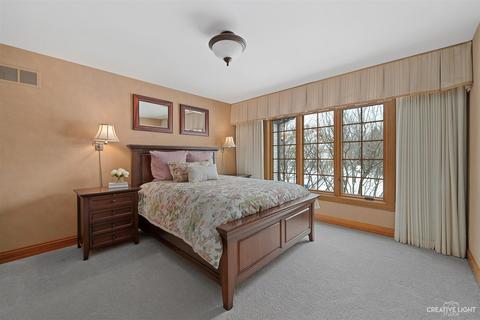 1561 Camden Pl, Wheaton, IL 60189 photo 24