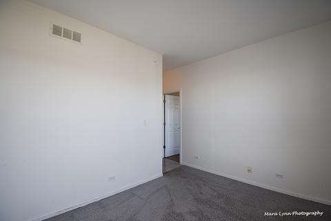 16432 Fairfield Dr, Plainfield, IL 60544 photo 9
