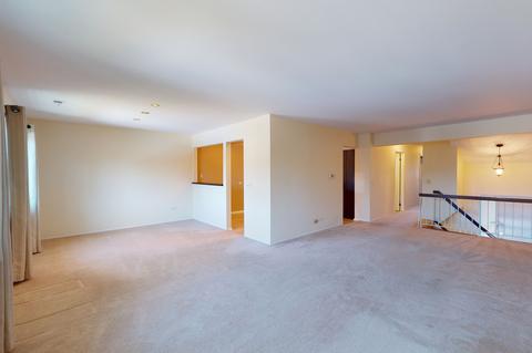 110 New Castle Ct, Rolling Meadows, IL 60008 photo 4