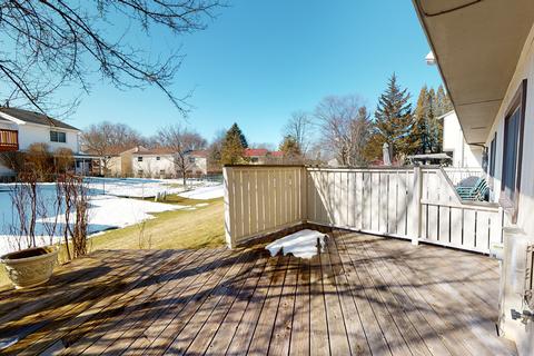 110 New Castle Ct, Rolling Meadows, IL 60008 photo 22