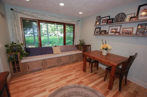 9 N829 Tipi Ln, Elgin, IL 60124 photo 6