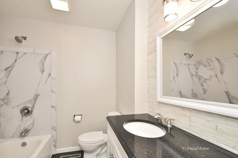 819 Royal Dr #D-3, Mchenry, IL 60050 photo 11