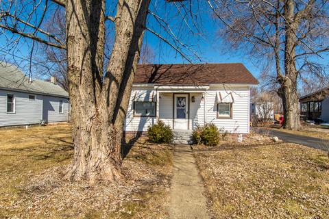 205 E Washington St, Gardner, IL 60424 photo 2