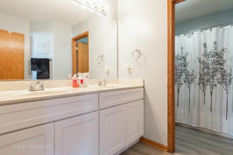 5718 Arbor Gate Dr, Plainfield, IL 60586 photo 15