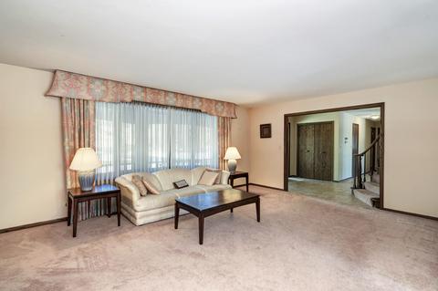 1001 Auburn Ln, Bartlett, IL 60103 photo 9