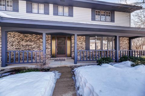 1001 Auburn Ln, Bartlett, IL 60103 photo 4