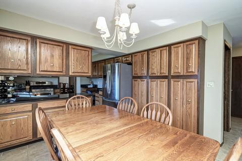 1001 Auburn Ln, Bartlett, IL 60103 photo 17