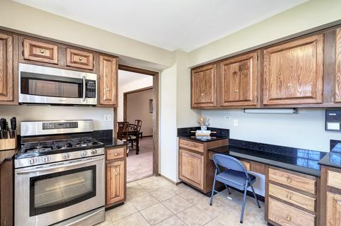 1001 Auburn Ln, Bartlett, IL 60103 photo 21