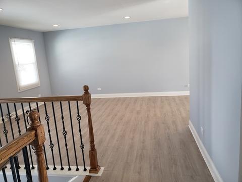 1335 Newcastle Ln, Hoffman Estates, IL 60169 photo 14