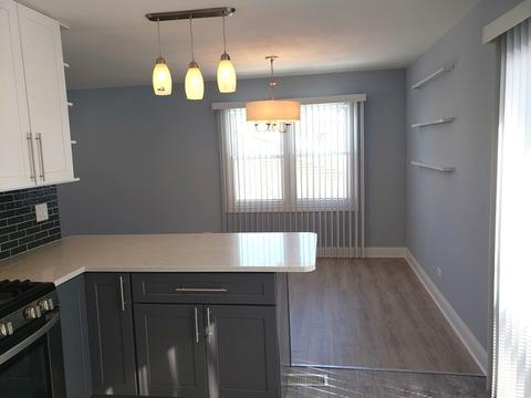 1335 Newcastle Ln, Hoffman Estates, IL 60169 photo 6