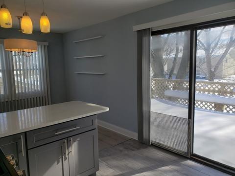 1335 Newcastle Ln, Hoffman Estates, IL 60169 photo 7