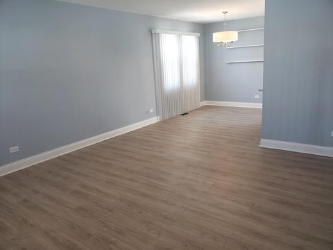1335 Newcastle Ln, Hoffman Estates, IL 60169 photo 9