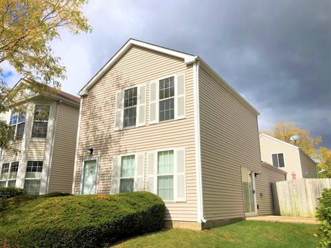 845 Symphony Dr, Aurora, IL 60504 photo 1