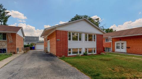 8649 Patricia Dr, Lyons, IL 60534 photo 1